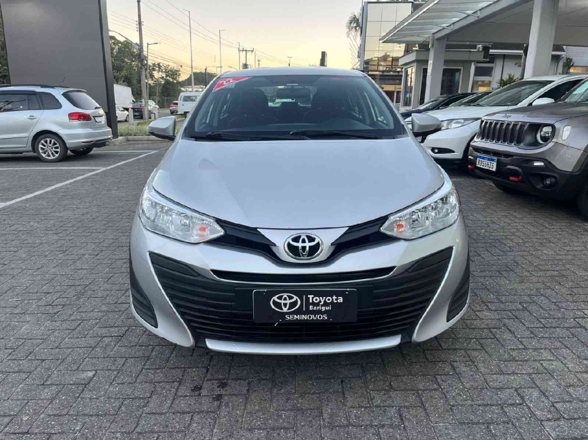 yaris sedan xl plus connect 1.5 16v
