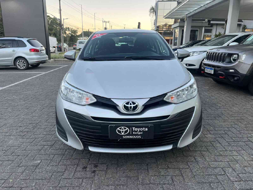 yaris sedan xl plus connect 1.5 16v