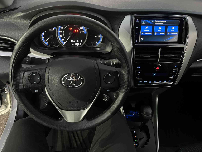 yaris sedan xl plus connect 1.5 16v