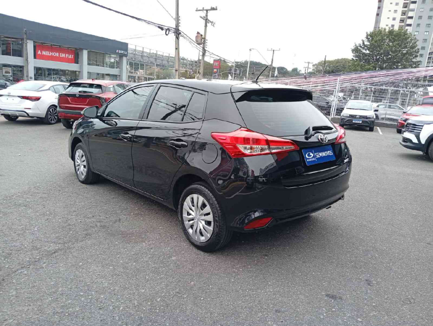 yaris hb xl at 1.5 flex automatico 24/25