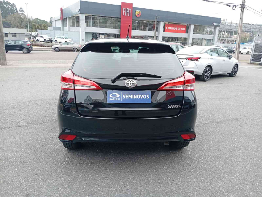 yaris hb xl at 1.5 flex automatico 24/25