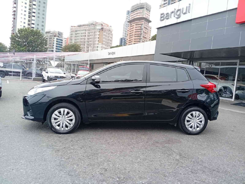 yaris hb xl at 1.5 flex automatico 24/25