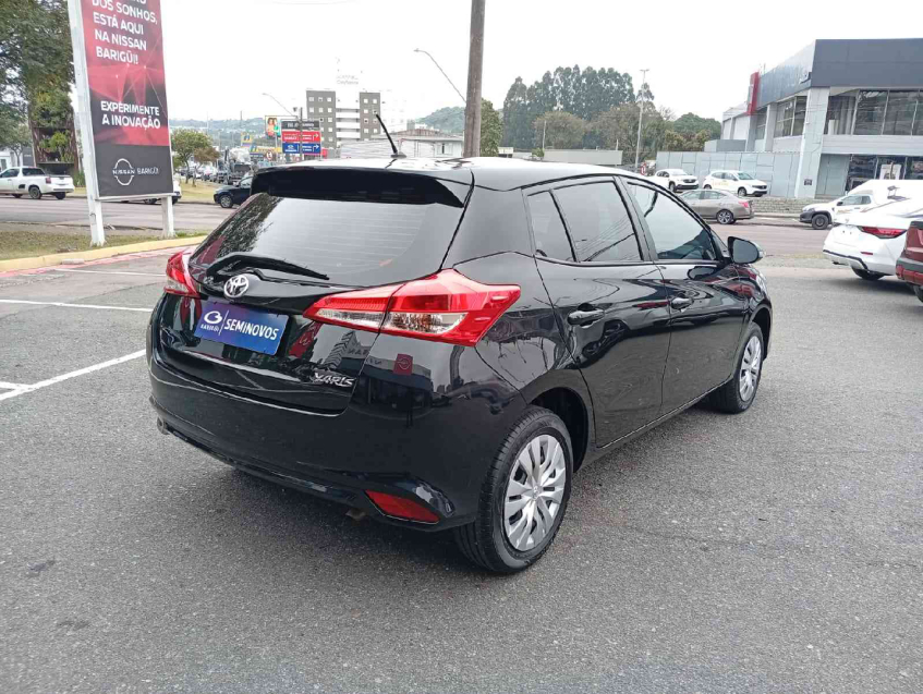 yaris hb xl at 1.5 flex automatico 24/25