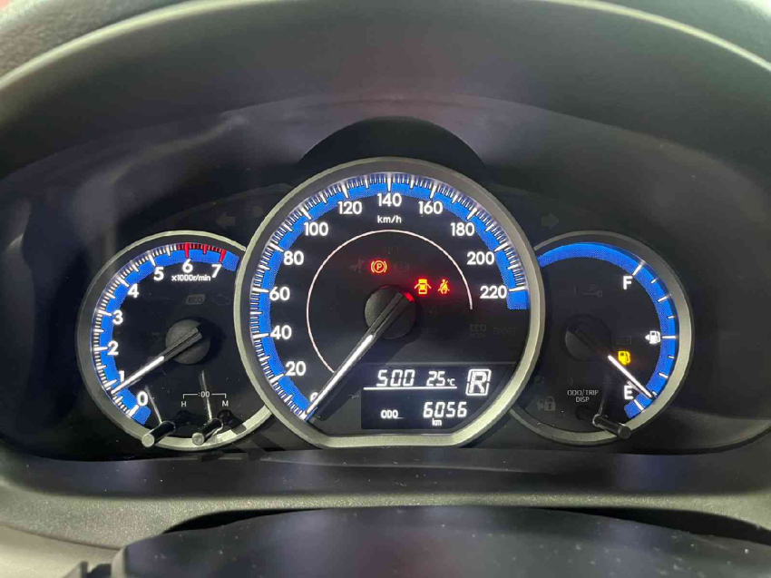 toyota yaris 1.5 16v flex sedan xl multidrive 4p automatico 2025