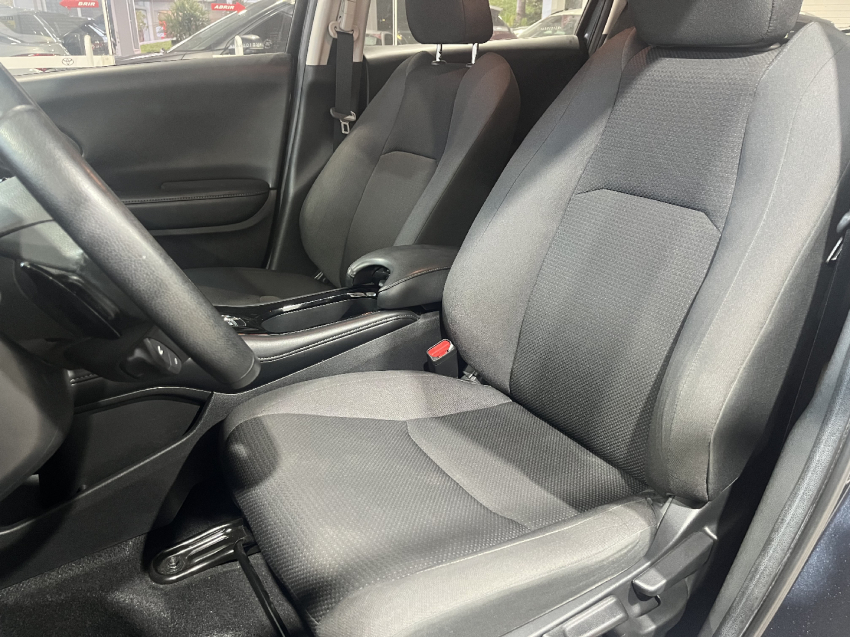 hr-v ex 1.8 aut.