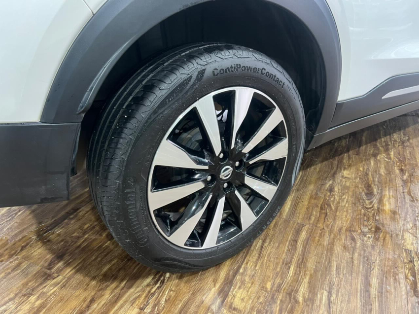 kicks 1.6 16v flex