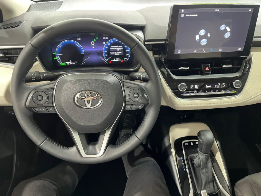corolla altis 1.8 hibrido10