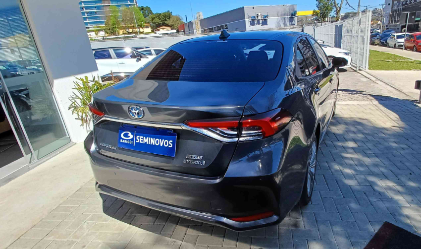 corolla 1.8 vvt-i hybrid flex altis4