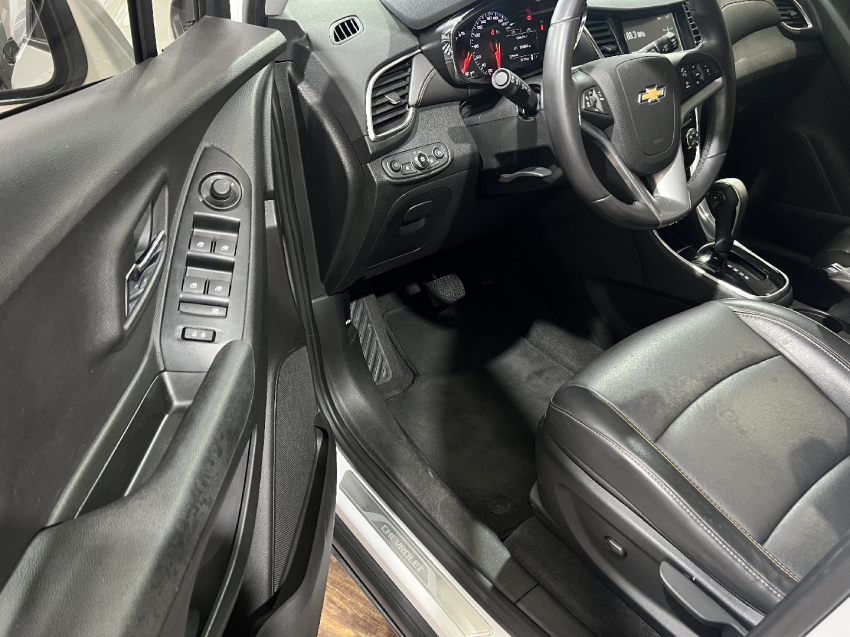 tracker 1.4 16v turbo flex11