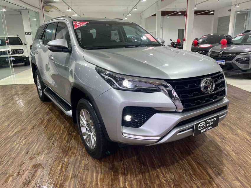 hilux sw4 2.8 d-4d turbo diesel2