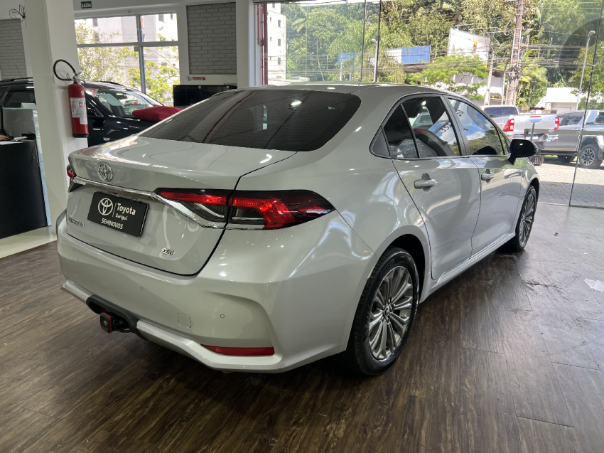 corolla xei 2.0 16v cvt5