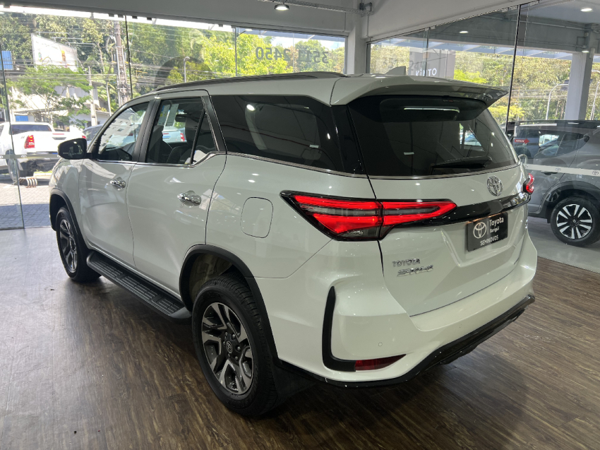 sw4 2.8 srx platinum3