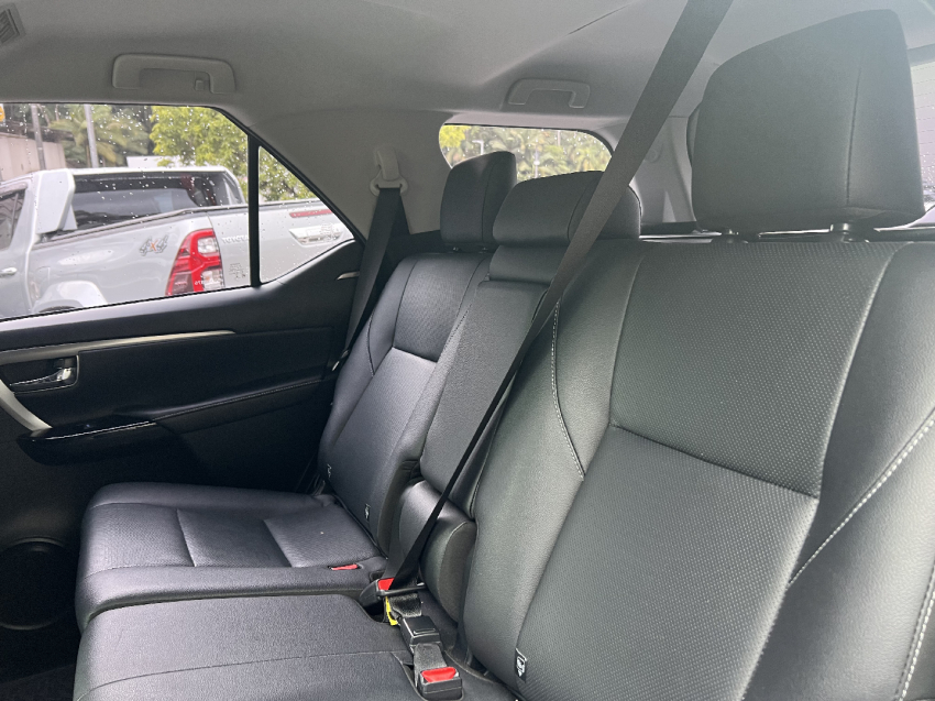 sw4 srx dsl 4x4 2.8 diesel8