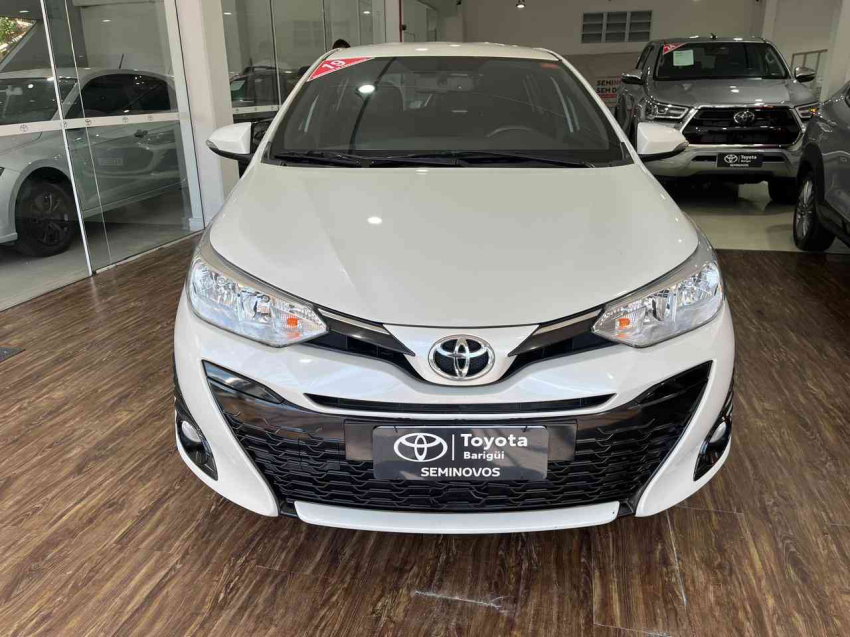 yaris xs 1.5 16v flex1
