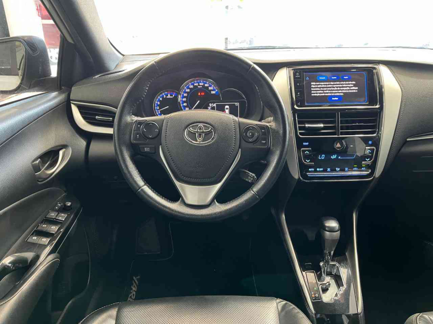 yaris xs 1.5 16v flex7