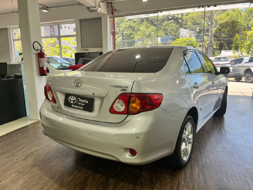 corolla xei 1.8 flex2