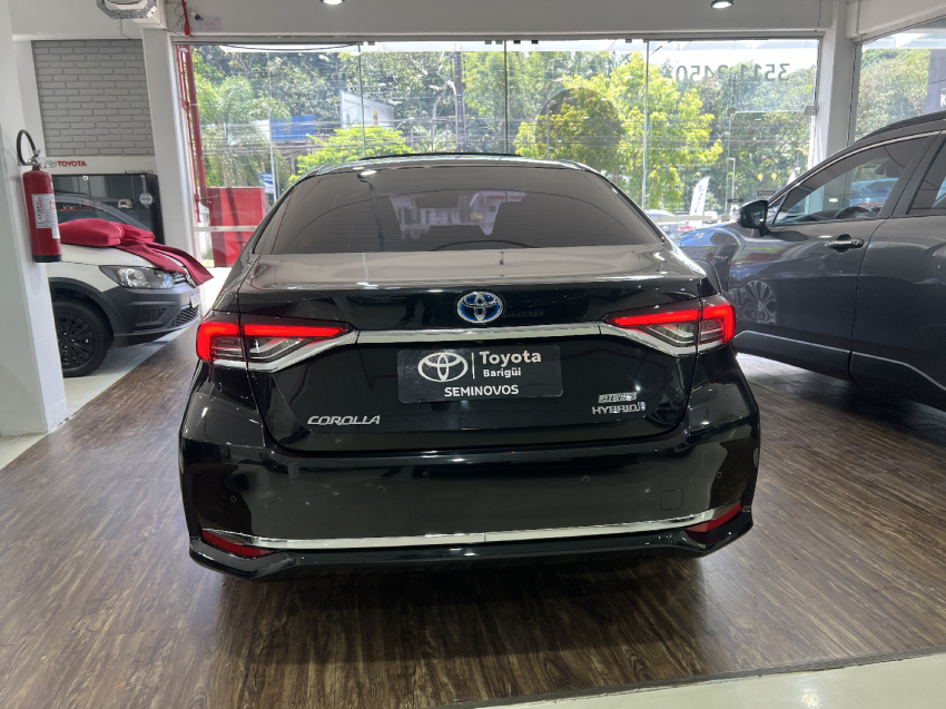 corolla altis prem 1.8 hibrido4