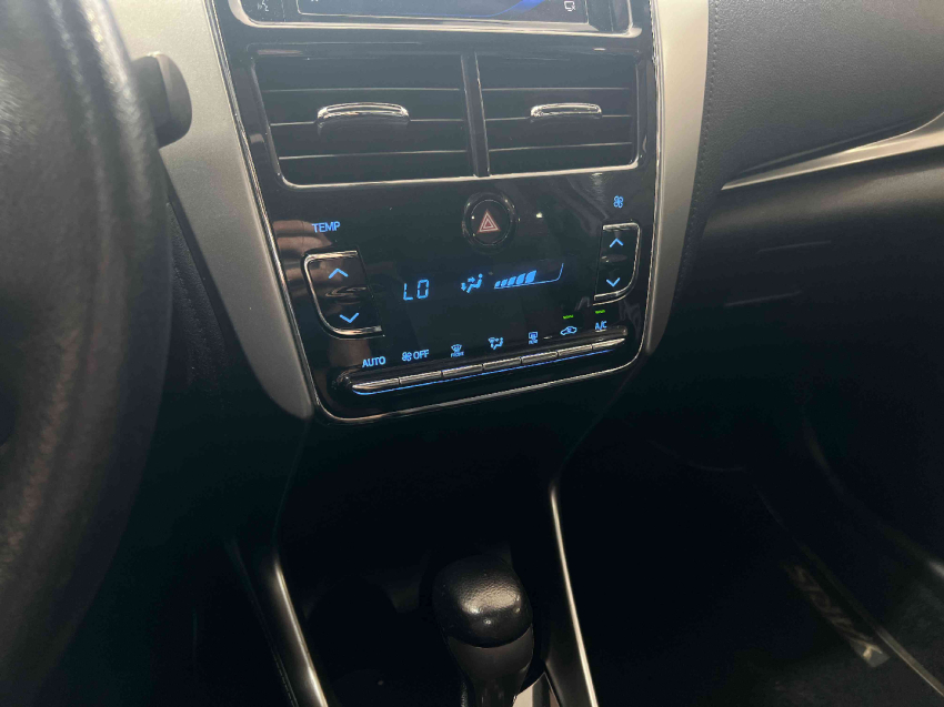 yaris xls sedan 1.510