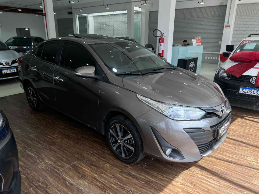 yaris xls sedan 1.5