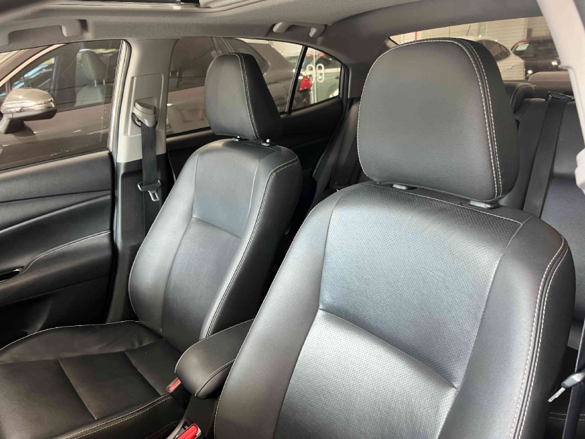 yaris xls sedan 1.55