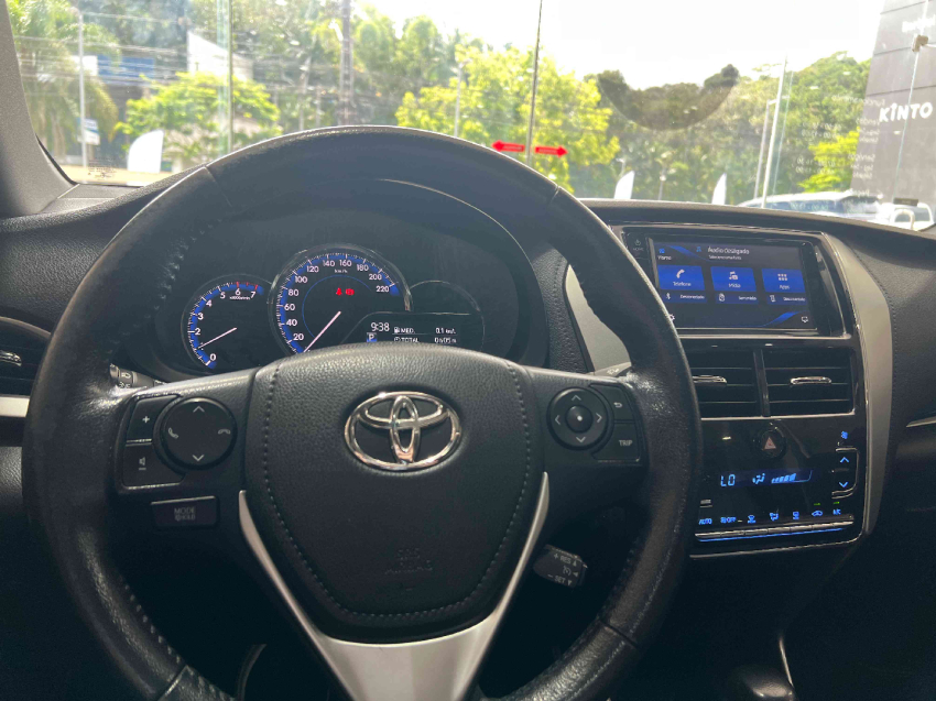 yaris xls sedan 1.511