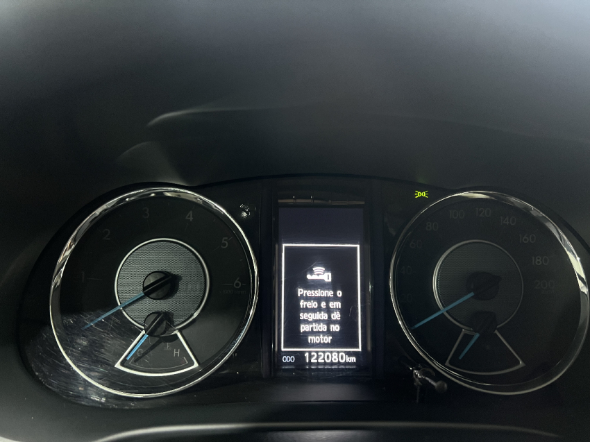 sw4 2.8 srx diamond 4x4 7 lugares18