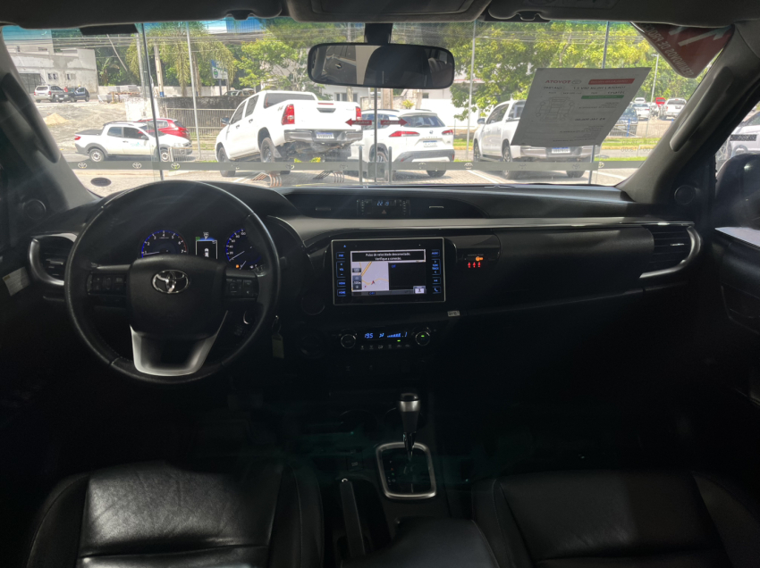 hilux srv 2.7  flex24