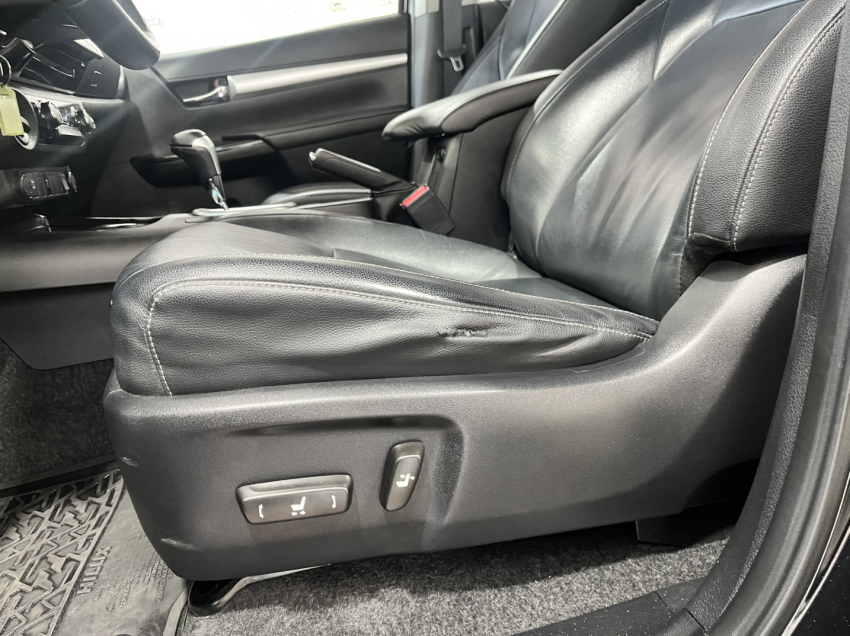 hilux srv 2.7  flex17