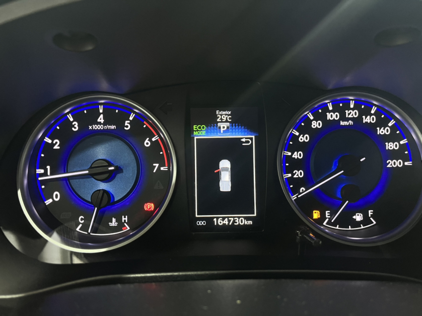 hilux srv 2.7  flex18