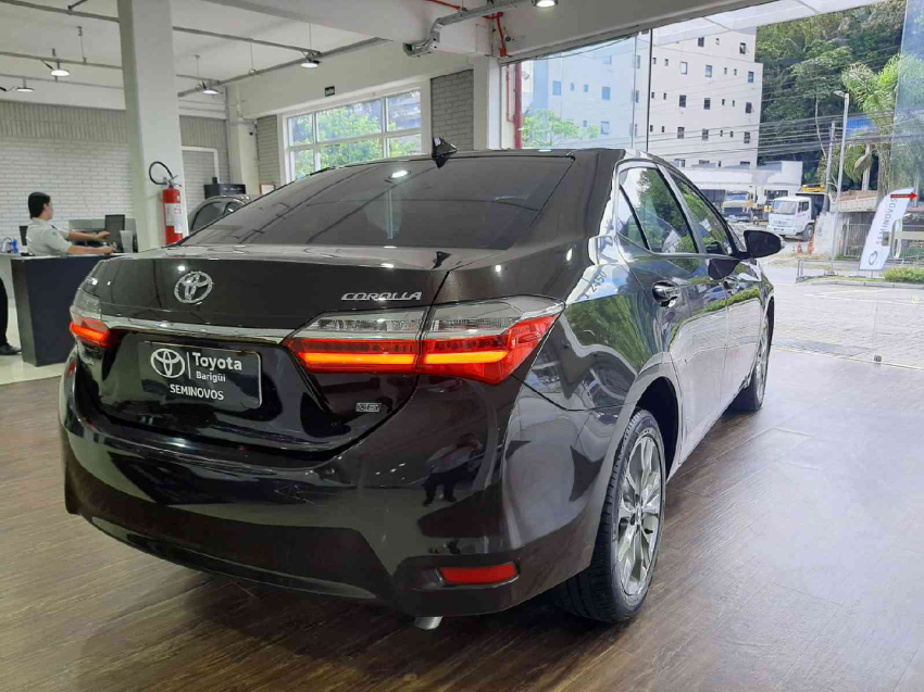 corolla xei 2.0 flex aut5