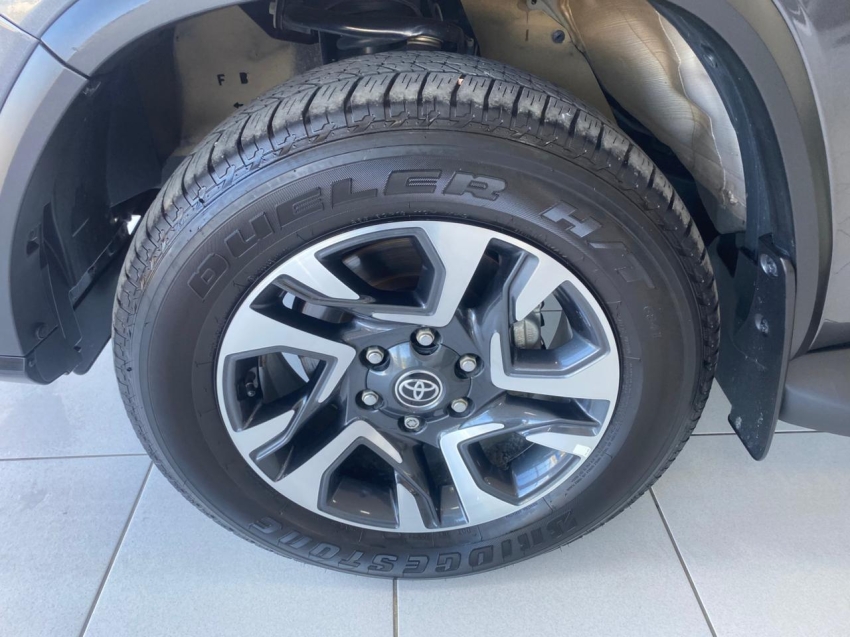 hilux sw4  platinum srx 2.813