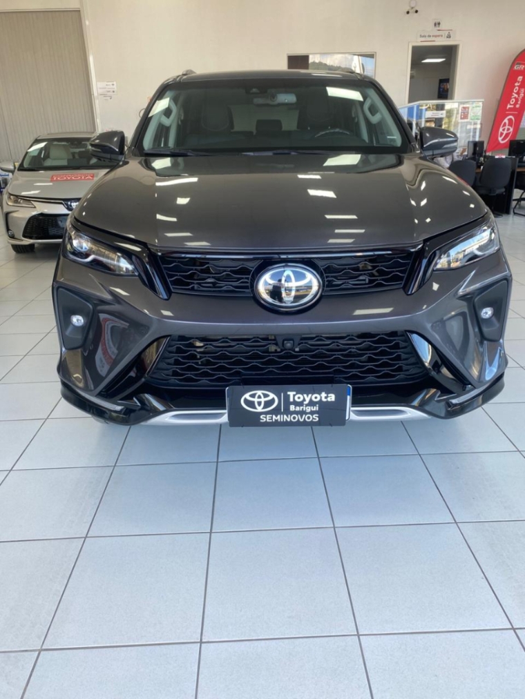 hilux sw4  platinum srx 2.81