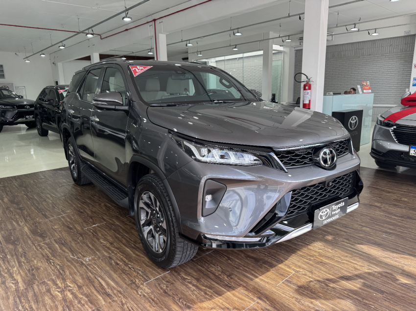 sw4 2.8 diamond 7lugares3