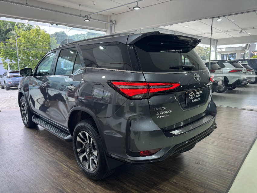 sw4 2.8 diamond 7lugares2