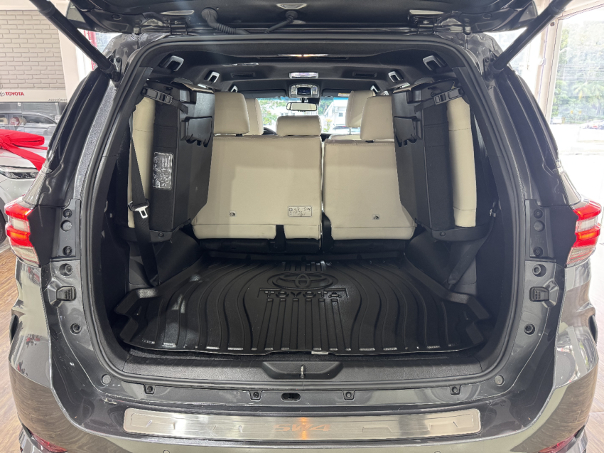 sw4 2.8 diamond 7lugares6