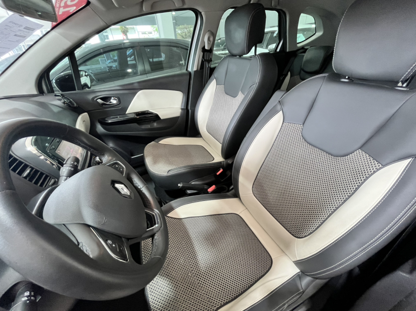 captur intense(tecnhopack) 1.6 16v15