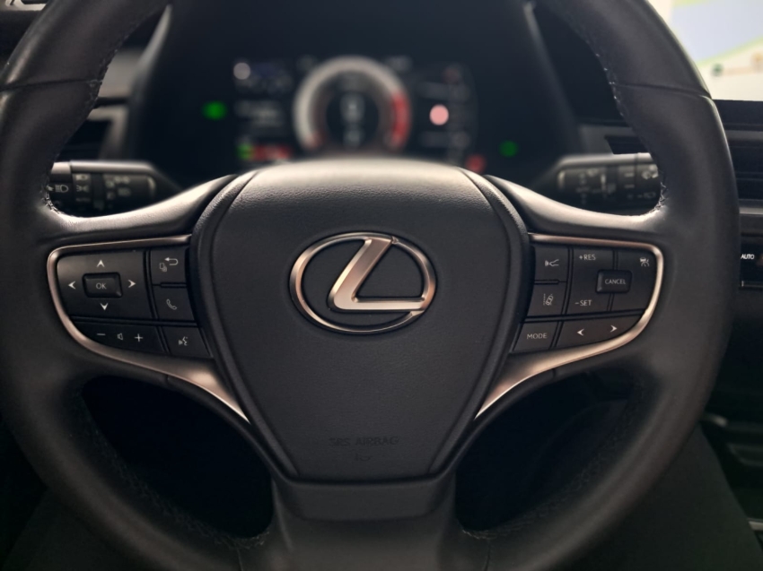 lexus ux 250h luxury 2.0 cvt17