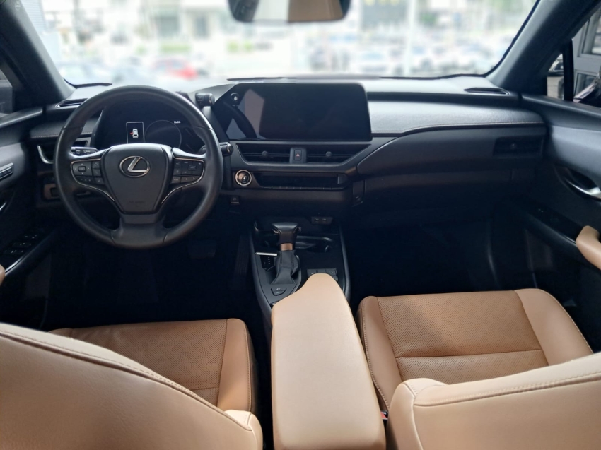 lexus ux 250h luxury 2.0 cvt10