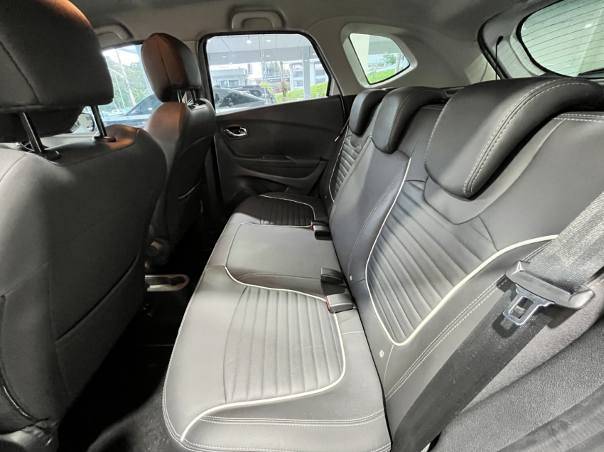 captur 1.6 intense aut.15