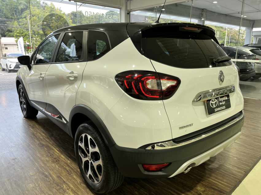 captur 1.6 intense aut.7