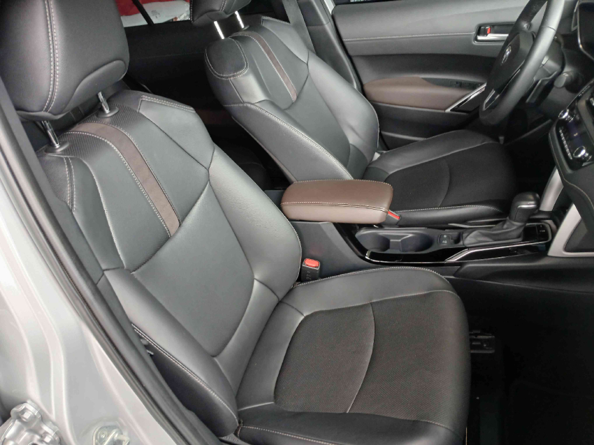 corolla cross xre 2.010