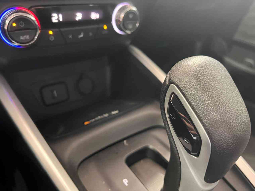 onix 1.0 plus turbo flex aut10