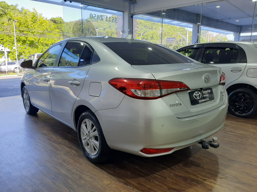 yaris xl sedan 1.55