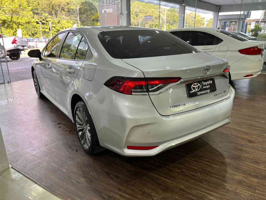 corolla xei 2.0 flex  s5