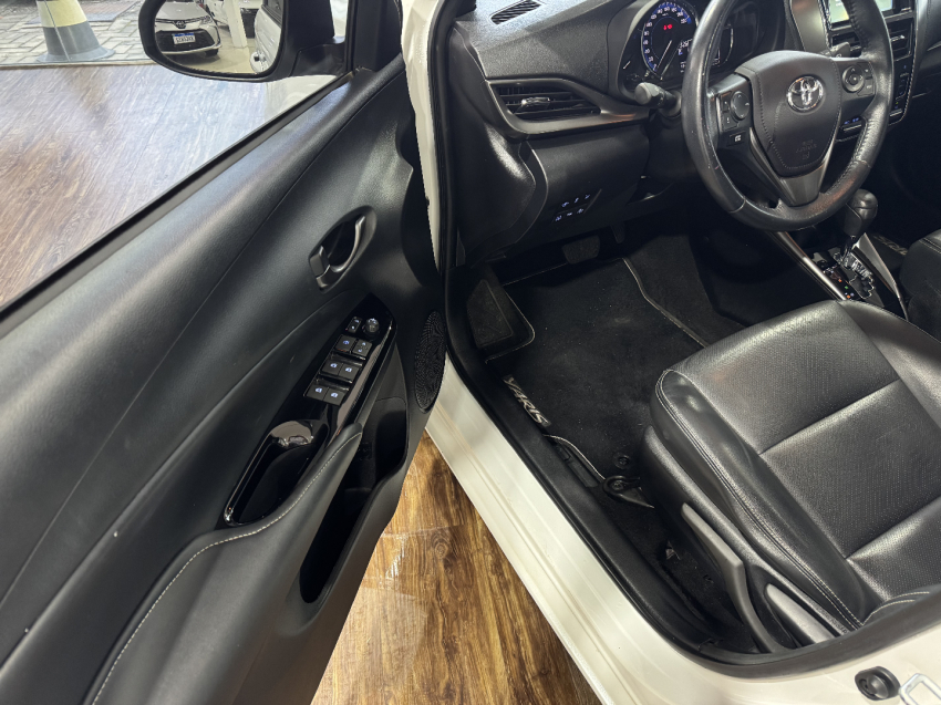 yaris hatch xls 1.5 aut11