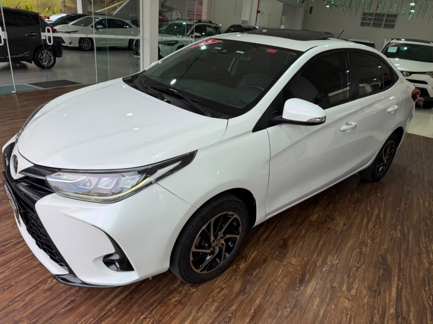yaris xls 1.5 sedan flex