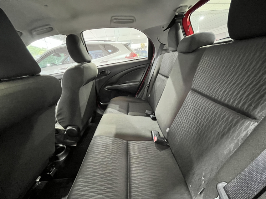 etios x 1.3 16v flex8