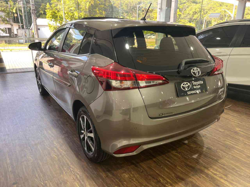 yaris xls connect 1.5 flex5