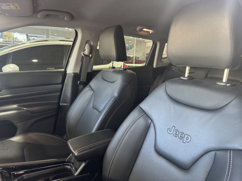 jeep compass 1.3 t270 turbo flex longitude at6 semiautomatico 202611