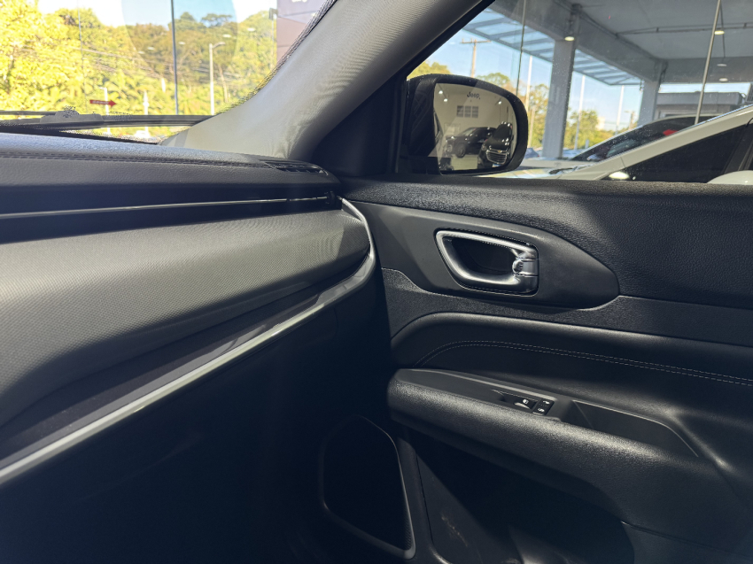 jeep compass 1.3 t270 turbo flex longitude at6 semiautomatico 202617